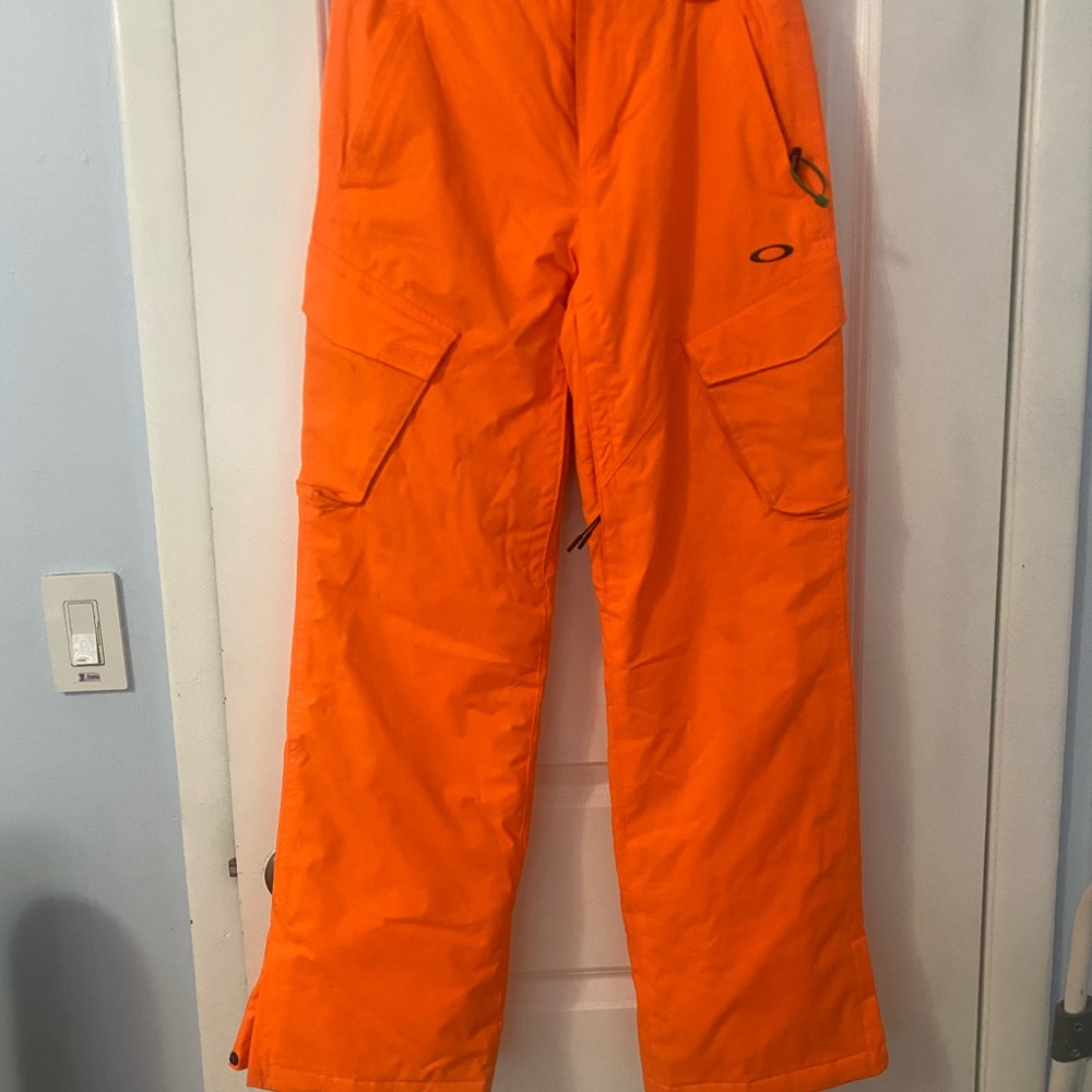 Oakley small ski/snowboard pant